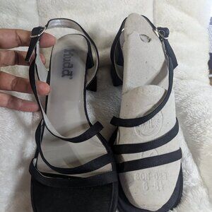 MUDD Jenni Style Black Strappy Heels Size 8.5 M